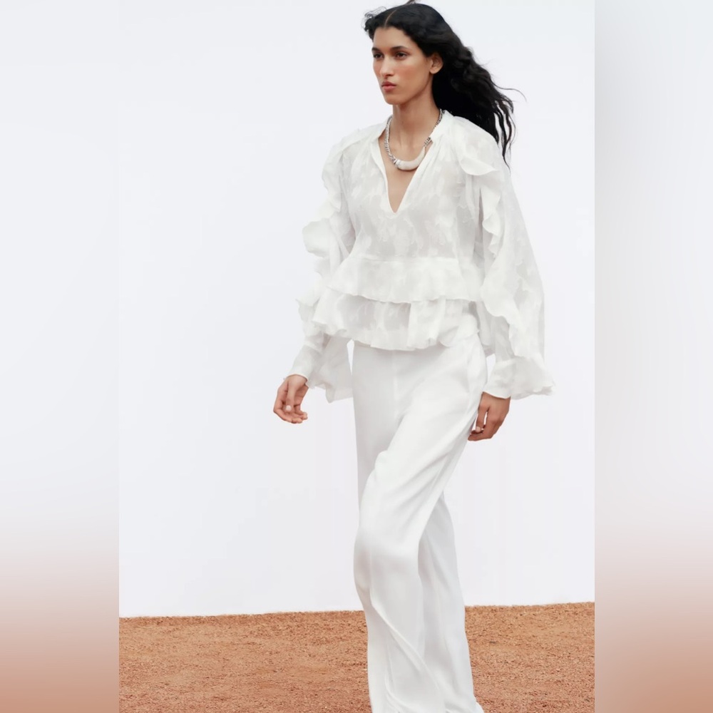 Zara RUFFLED Romantic Blouse